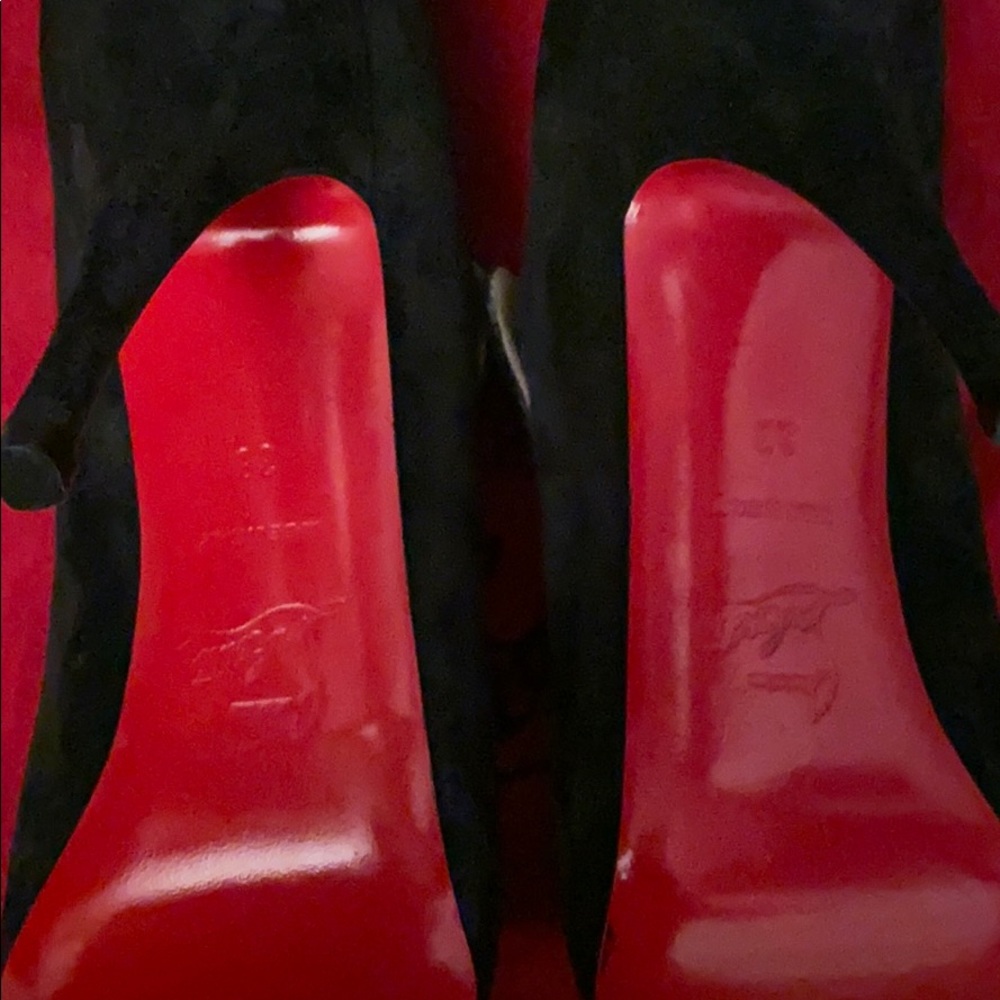 Christian Louboutins Suede Mary Jane Pumps - Picture 3 of 8
